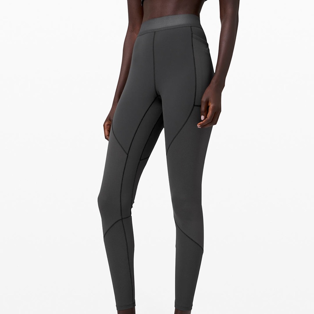 ISO lululemon esker tights in 2/4